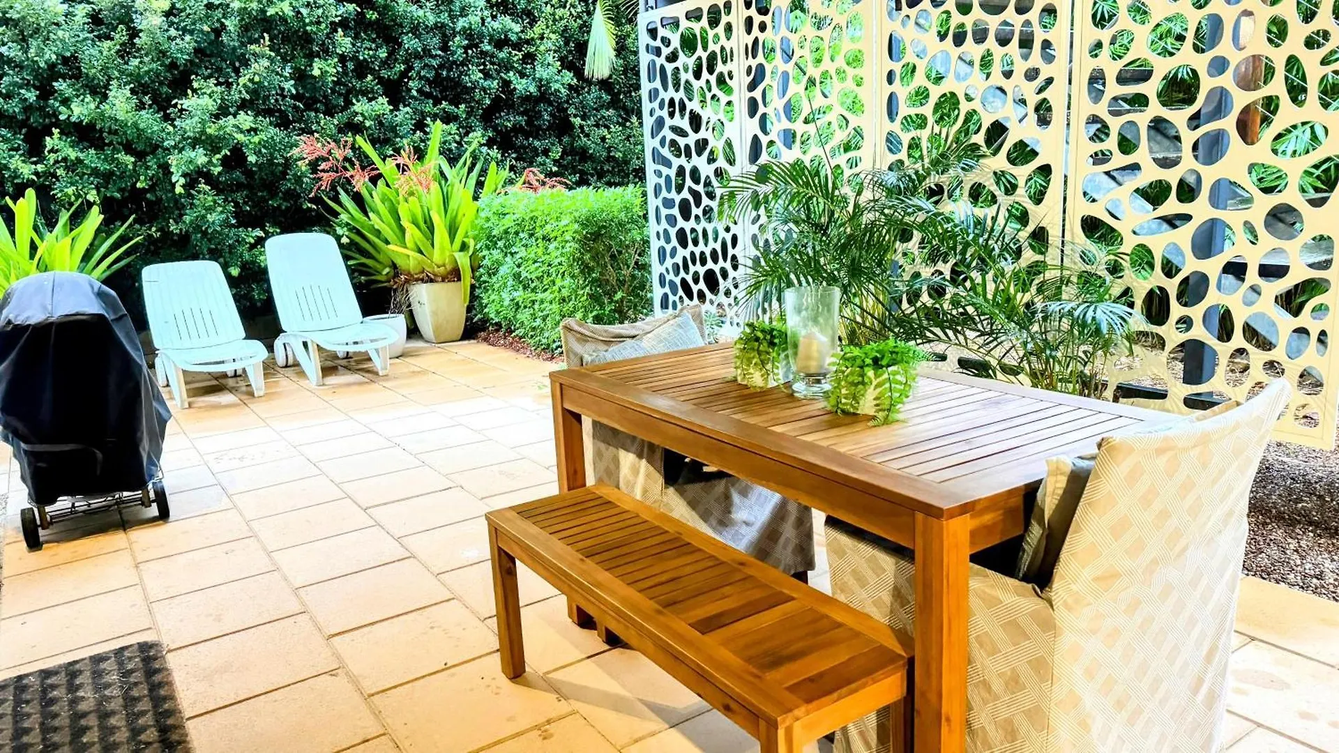 Noosa Bliss - Self Contained, Pool, Tennis, Gym Australia